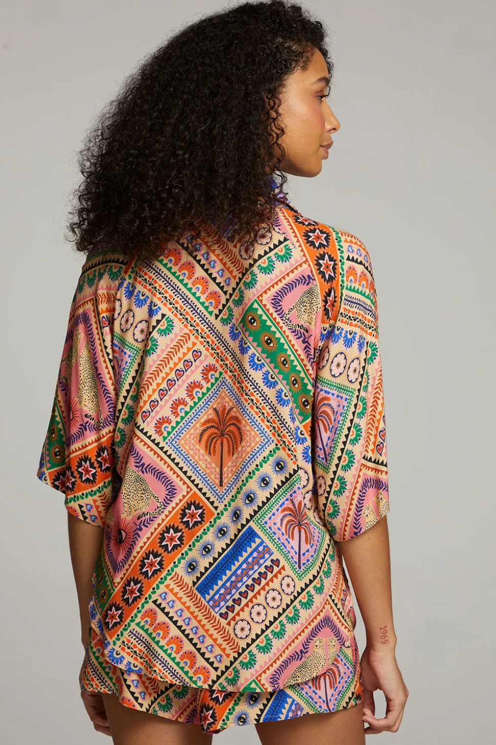 Chaser Brand Marlin Paradise Mystic Button Up Clearance